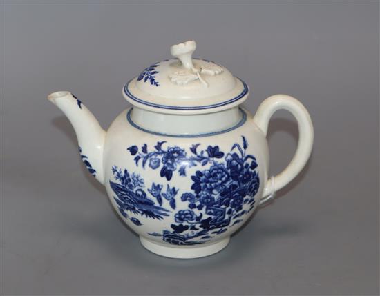 An 18th century Worcester blue and white teapot height 13cm